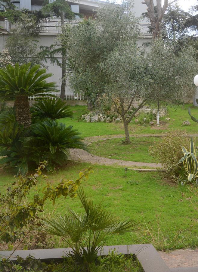 B&B Villa Garden Бишелье Экстерьер фото